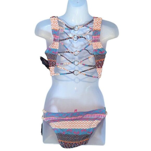 YMI Swimwear - Picture 2 of 5